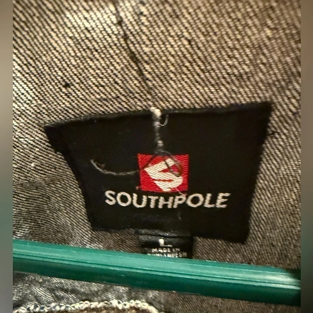 South Pole brand south